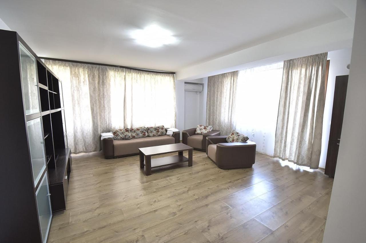 Vilagio Apartments Năvodari Buitenkant foto